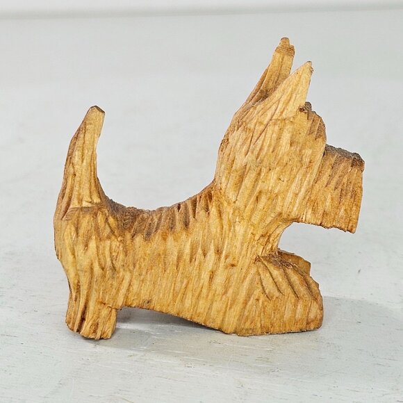 Hand Carved Wooden Dog Figurine Scottish Terrier Design Playful Pose Red Tongue - Picture 4 of 8
